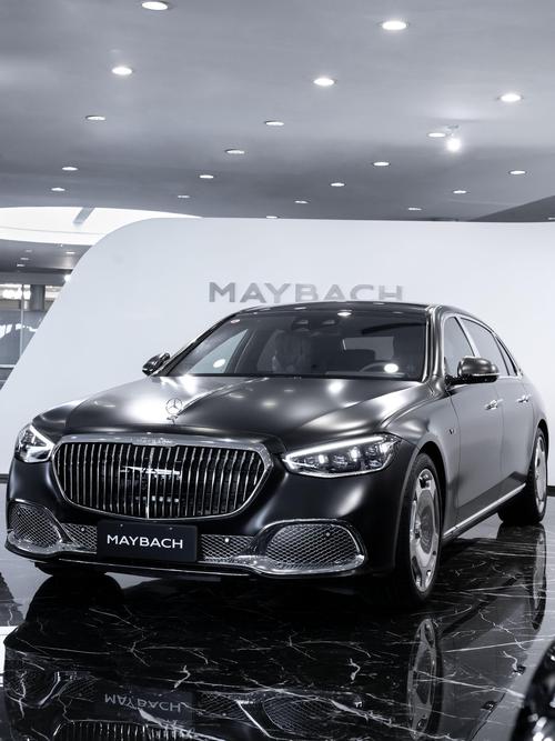 惠州41岚图汽车的售后服务让用户无忧出行，迈巴赫未来的豪华车趋势